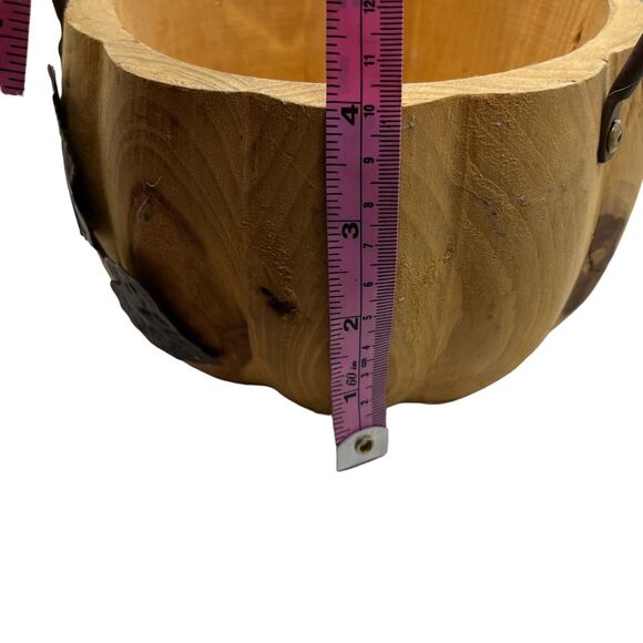 Pottery Barn Hand Carved Wooden Pumpkin Basket w/ Metal Handle Autumn!!! - Picture 8 of 12